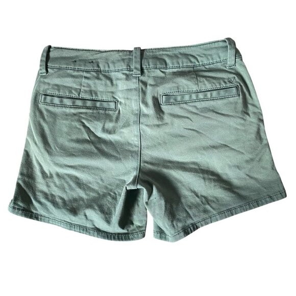 American Eagle Outfitters Women's Super Stretch Green Shorts - Picture 2 of 5
